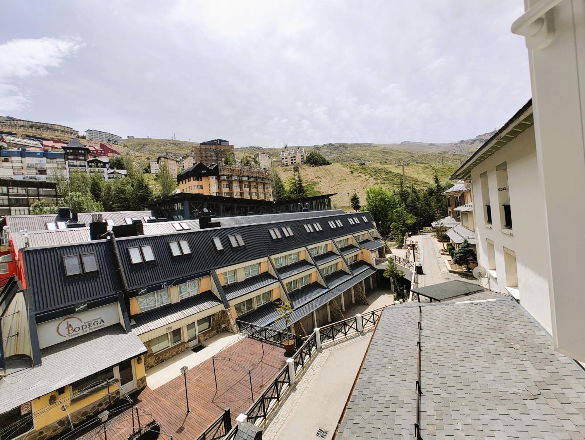 Ski & Snow Apartmentos By Todosierranevada - Plaza Principal Junto A Los Telecabinas Sierra Nevada Extérieur photo